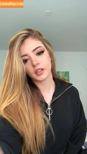 Chrissy Costansa photo #0096