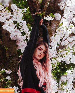 Chrissy Costansa photo #0108