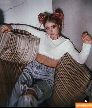 Chrissy Costansa photo #0166