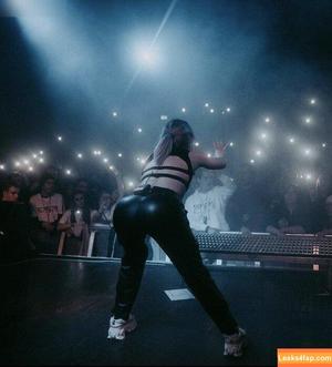 Chrissy Costansa photo #0169