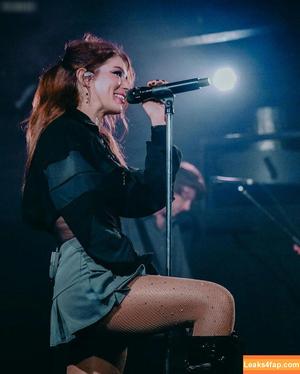 Chrissy Costansa фото #0202