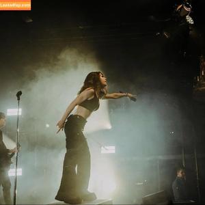 Chrissy Costansa фото #0213