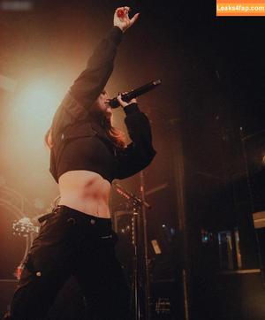 Chrissy Costansa фото #0220