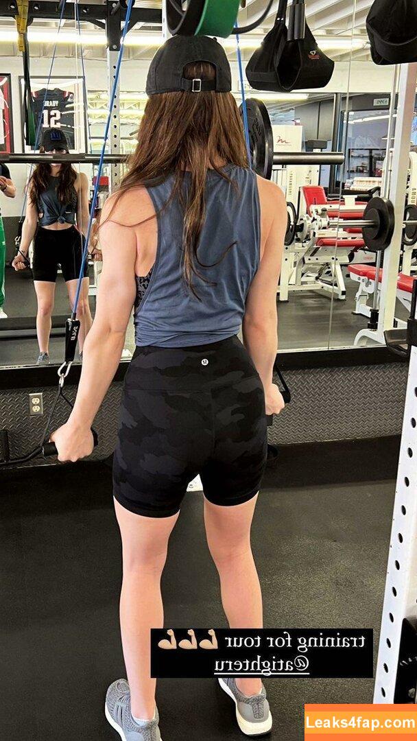 Chrissy Costanza / chrissycostanza leaked photo photo #0010