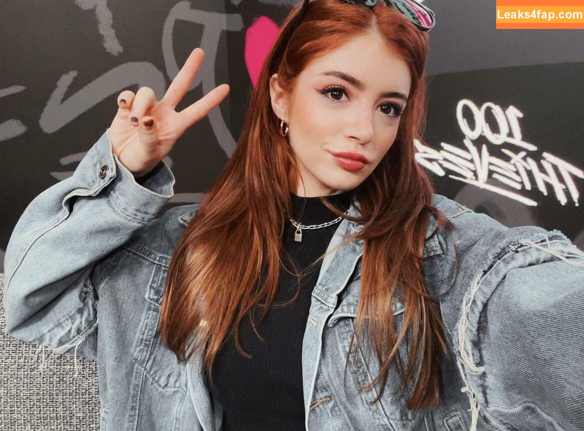 Chrissy Costanza / chrissycostanza leaked photo photo #0025