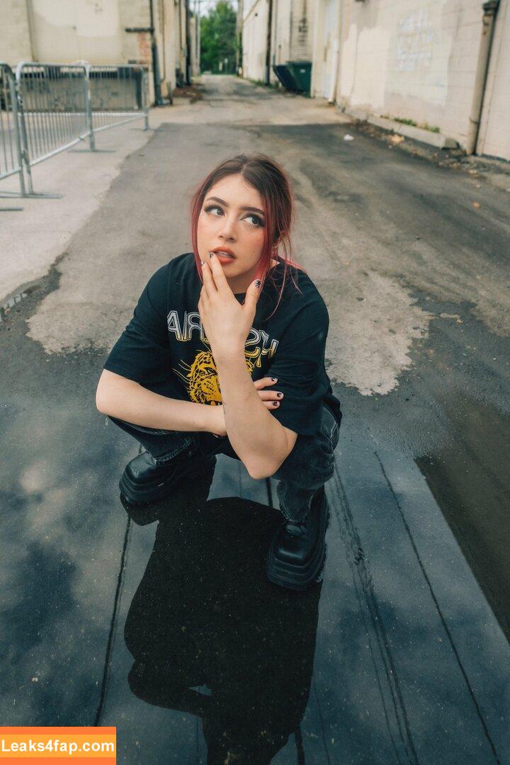 Chrissy Costanza / chrissycostanza leaked photo photo #0032