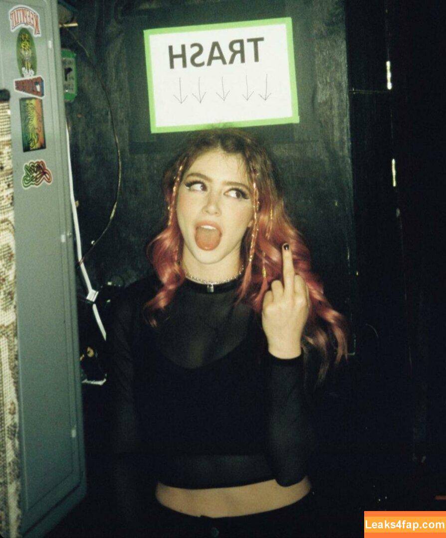 Chrissy Costanza / chrissycostanza leaked photo photo #0033