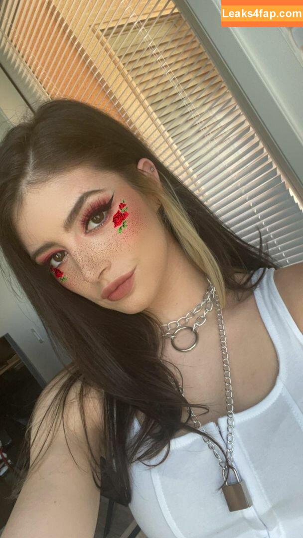 Chrissy Costanza / chrissycostanza leaked photo photo #0093