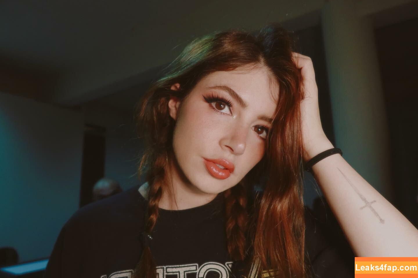 Chrissy Costanza / chrissycostanza leaked photo photo #0104