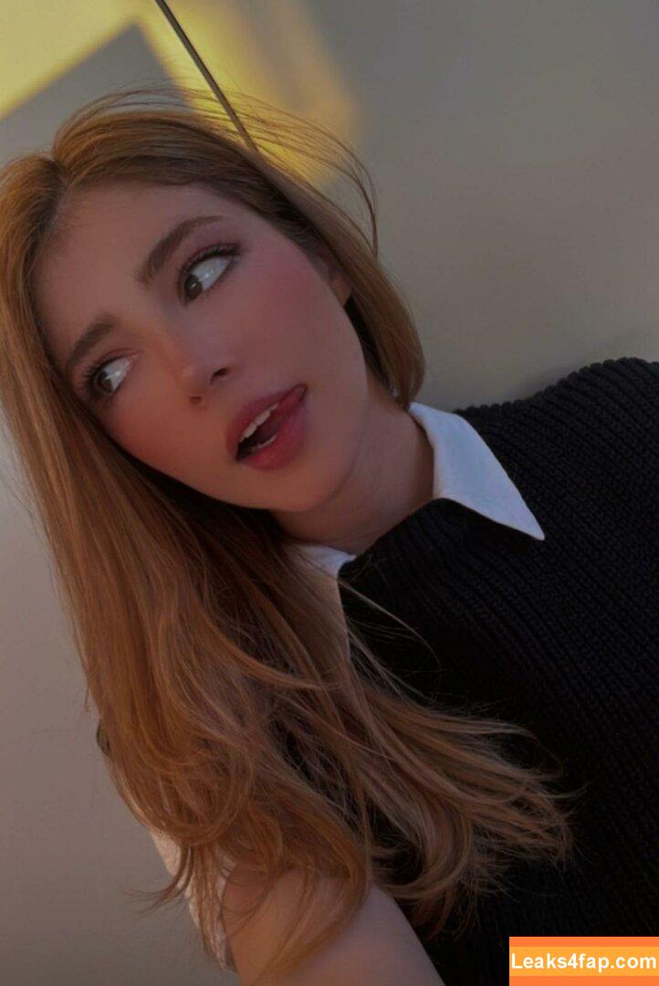 Chrissy Costanza / chrissycostanza leaked photo photo #0121