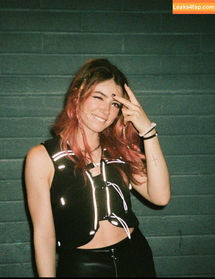 Chrissy Costanza / chrissycostanza leaked photo photo #0124
