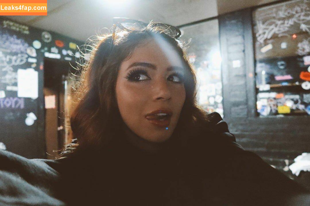 Chrissy Costanza / chrissycostanza leaked photo photo #0133