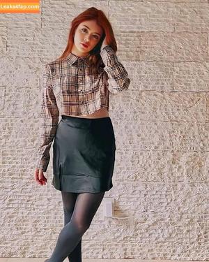 Chrissy Costanza photo #0024