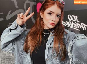 Chrissy Costanza photo #0025