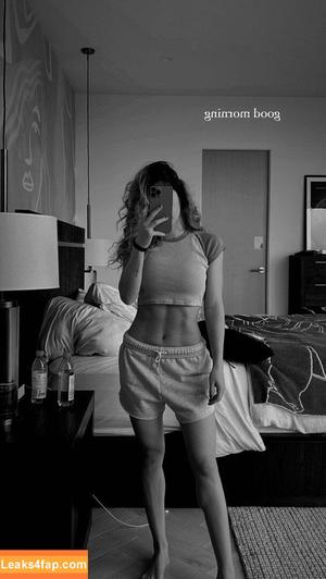 Chrissy Costanza photo #0031