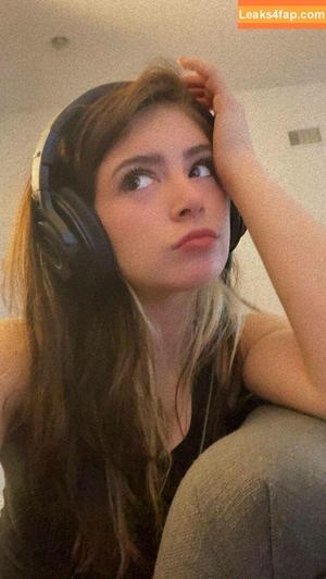 Chrissy Costanza photo #0049