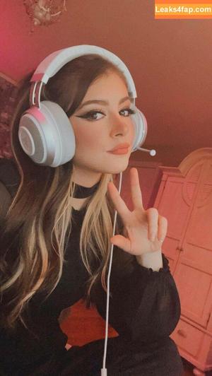 Chrissy Costanza photo #0054