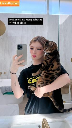 Chrissy Costanza photo #0063