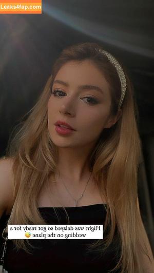 Chrissy Costanza photo #0076