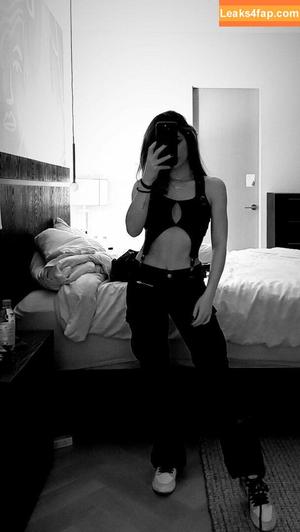 Chrissy Costanza photo #0158