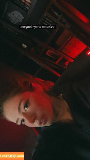 Chrissy Costanza photo #0192