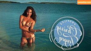 Chrissy Teigen / ChrissyTeigen leaked photo photo #0297