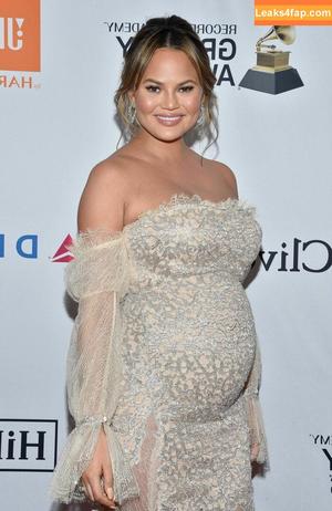Chrissy Teigen фото #0160