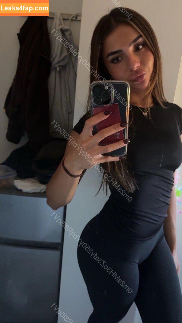 Christabellaeee / itsjadeeeee leaked photo photo #0074