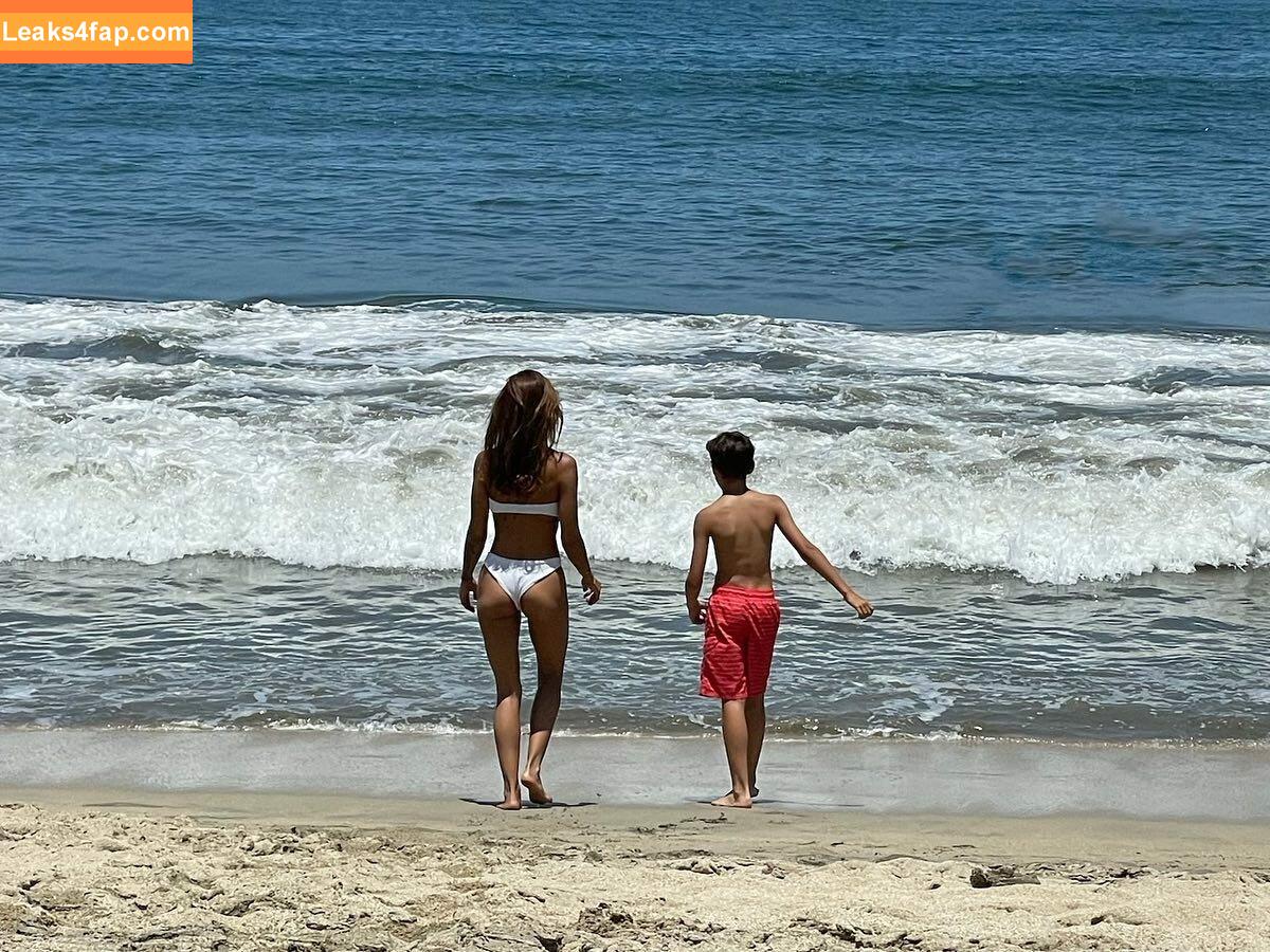 Christel Khalil / christeladnana / christinakhalil leaked photo photo #0021