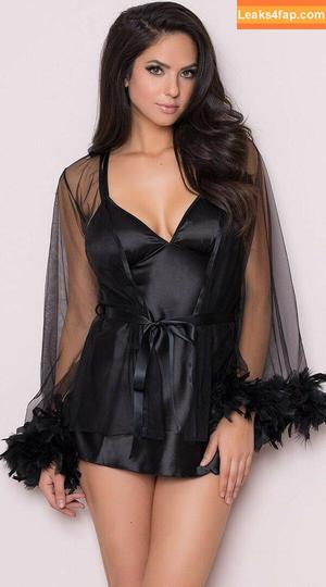 Christen Harper photo #0009