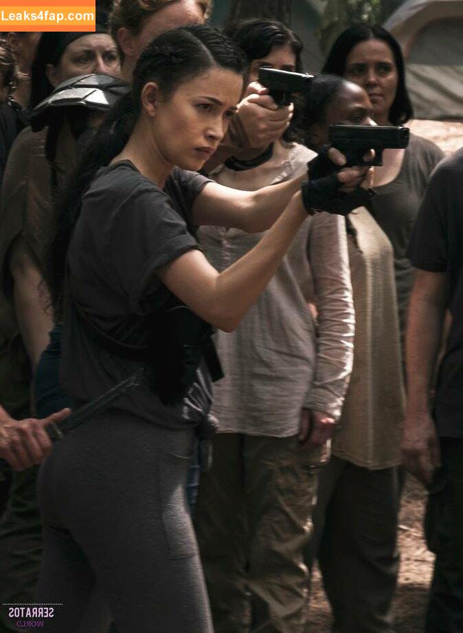 Christian Serratos / christianserratos leaked photo photo #0082