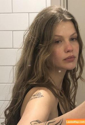 Christiane F photo #0025