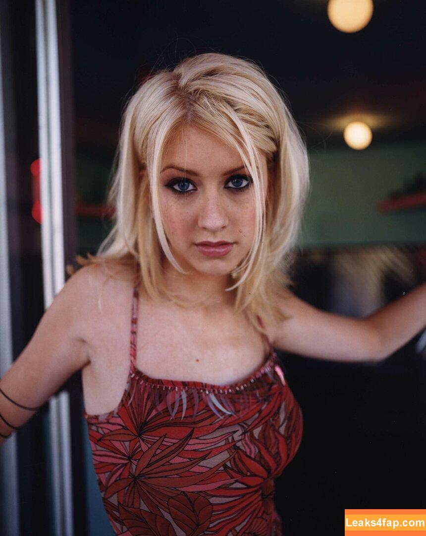 Christina Aguilera / XTINA / christinaaguilera слитое фото фото #0078