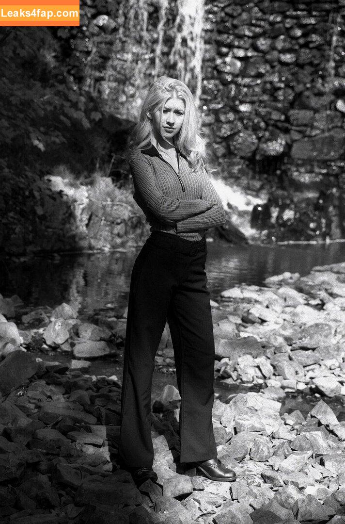 Christina Aguilera / XTINA / christinaaguilera слитое фото фото #0090