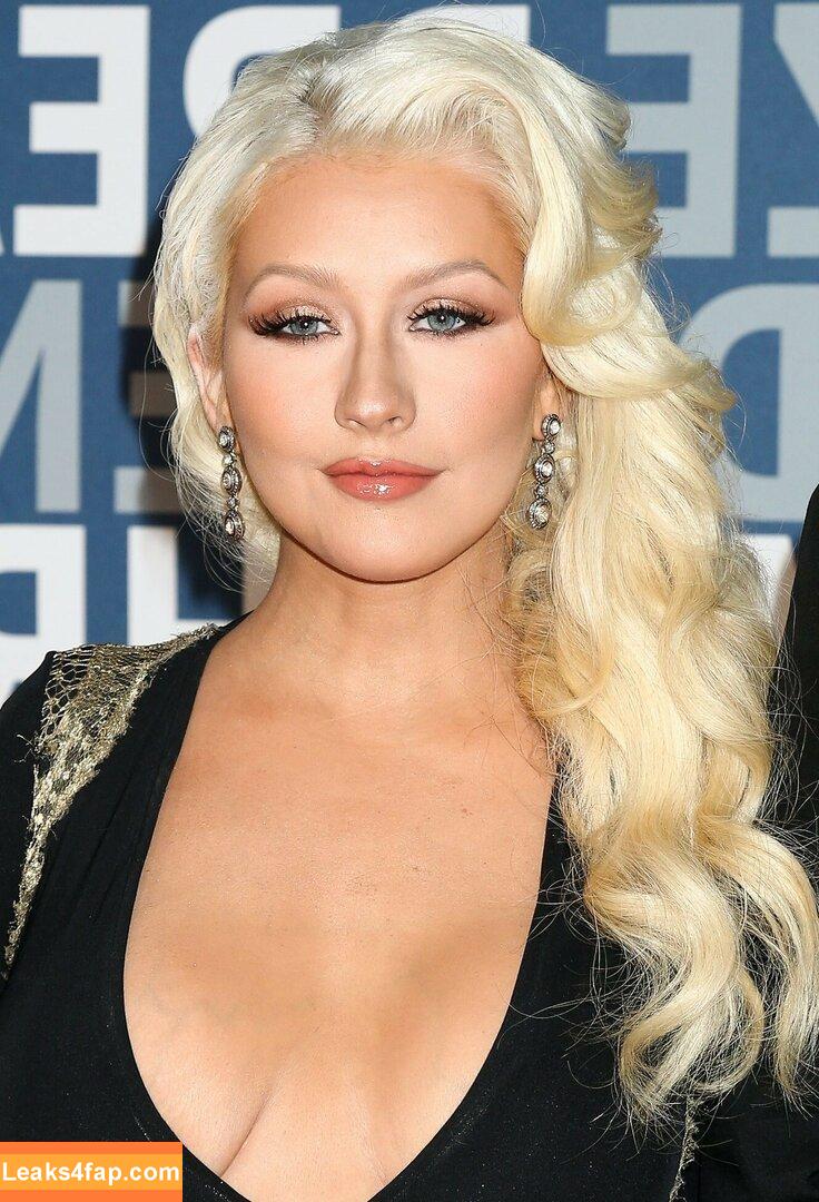 Christina Aguilera / XTINA / christinaaguilera слитое фото фото #0135