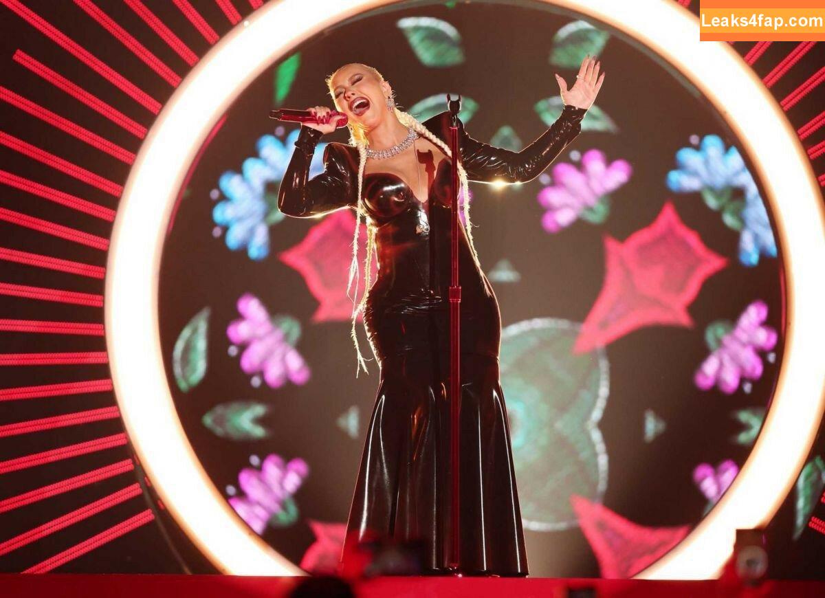 Christina Aguilera / XTINA / christinaaguilera слитое фото фото #0167