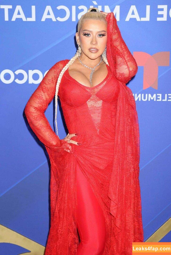 Christina Aguilera / XTINA / christinaaguilera слитое фото фото #0171