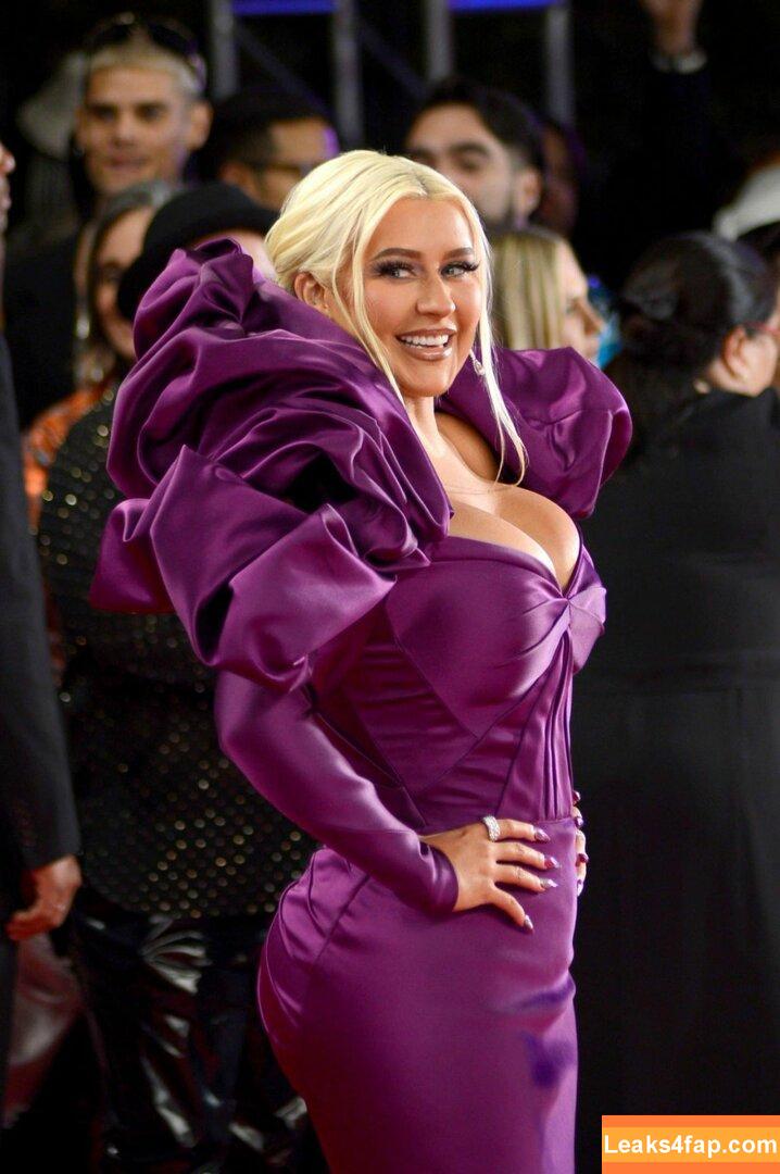 Christina Aguilera / XTINA / christinaaguilera слитое фото фото #0186