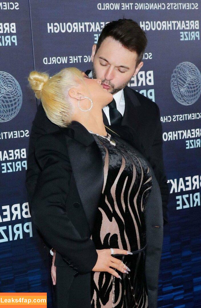 Christina Aguilera / XTINA / christinaaguilera слитое фото фото #0207