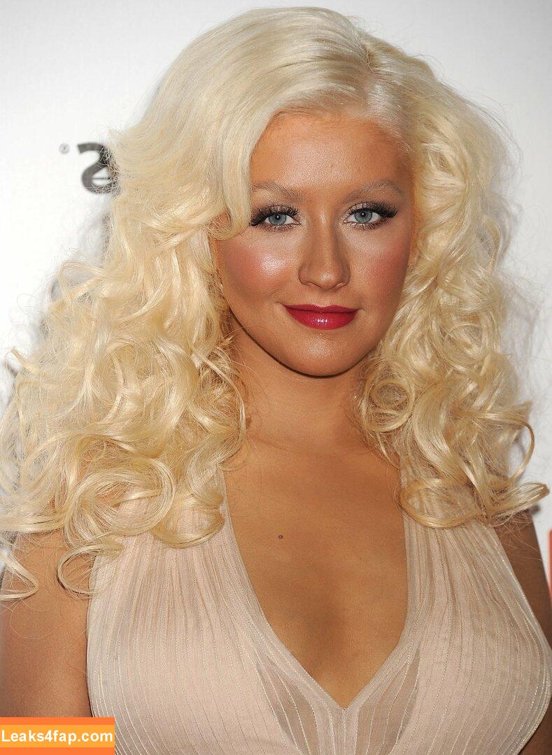Christina Aguilera / XTINA / christinaaguilera слитое фото фото #0235