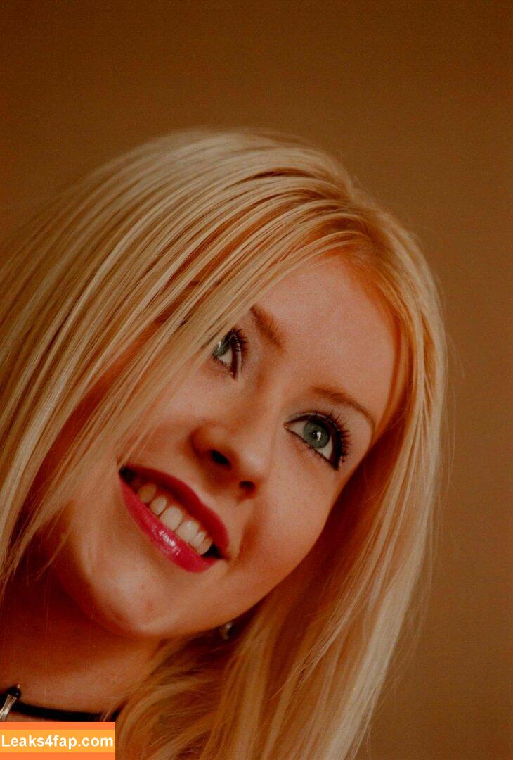 Christina Aguilera / XTINA / christinaaguilera слитое фото фото #0289