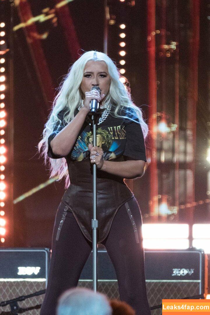 Christina Aguilera / XTINA / christinaaguilera слитое фото фото #0296