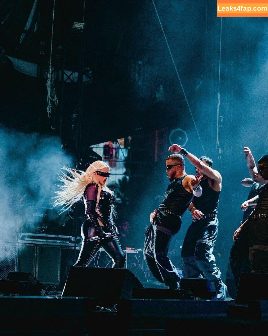 Christina Aguilera / XTINA / christinaaguilera слитое фото фото #0337