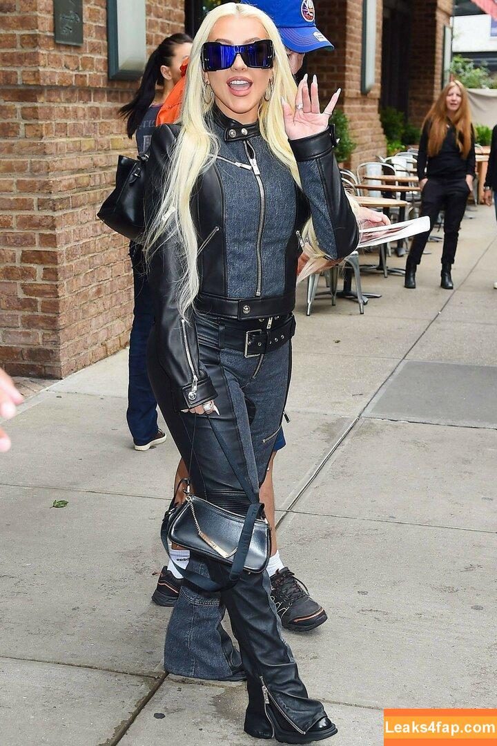 Christina Aguilera / XTINA / christinaaguilera слитое фото фото #0339