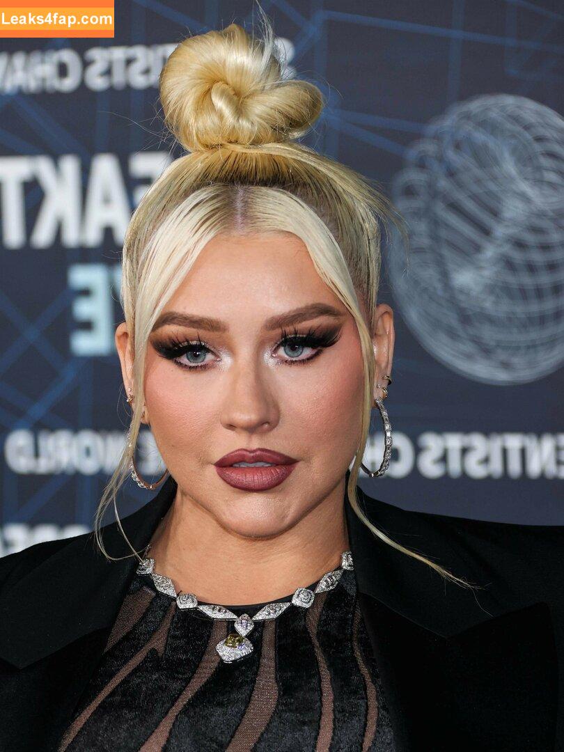 Christina Aguilera / XTINA / christinaaguilera слитое фото фото #0340