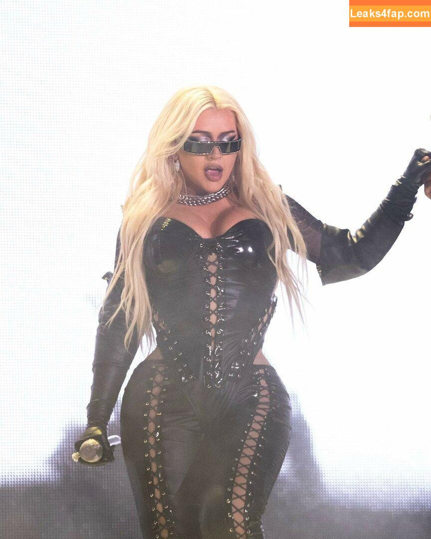 Christina Aguilera / XTINA / christinaaguilera слитое фото фото #0341