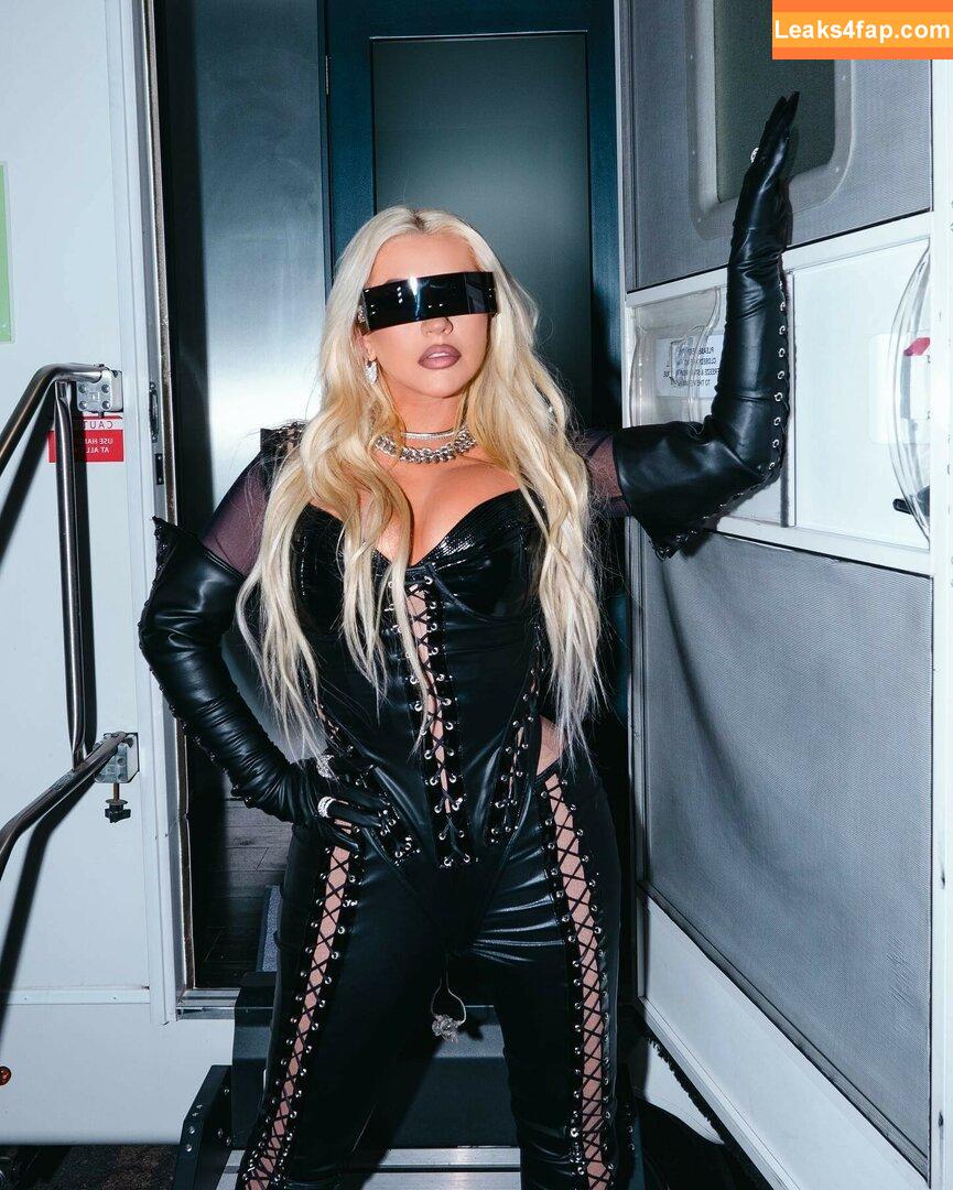 Christina Aguilera / XTINA / christinaaguilera слитое фото фото #0349