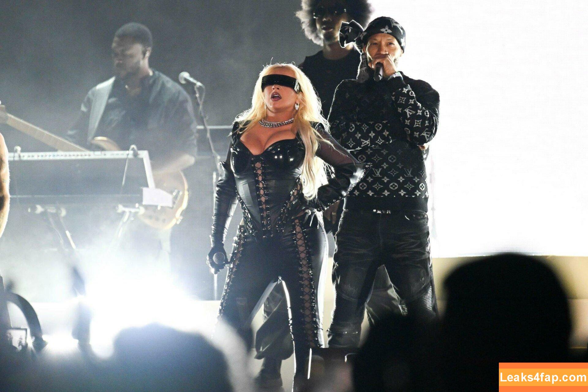 Christina Aguilera / XTINA / christinaaguilera слитое фото фото #0368