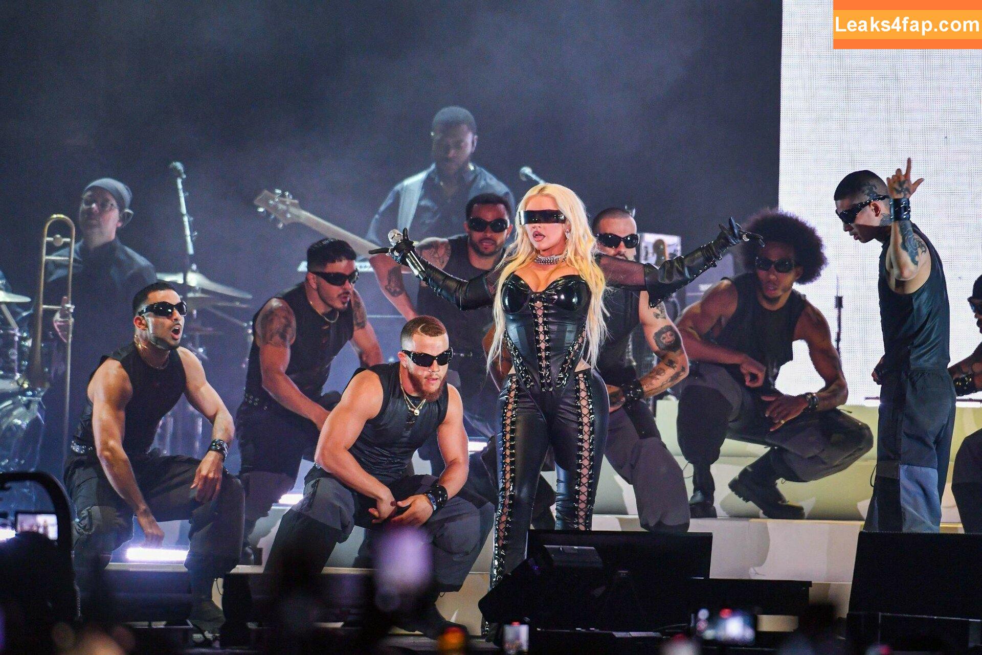 Christina Aguilera / XTINA / christinaaguilera слитое фото фото #0376