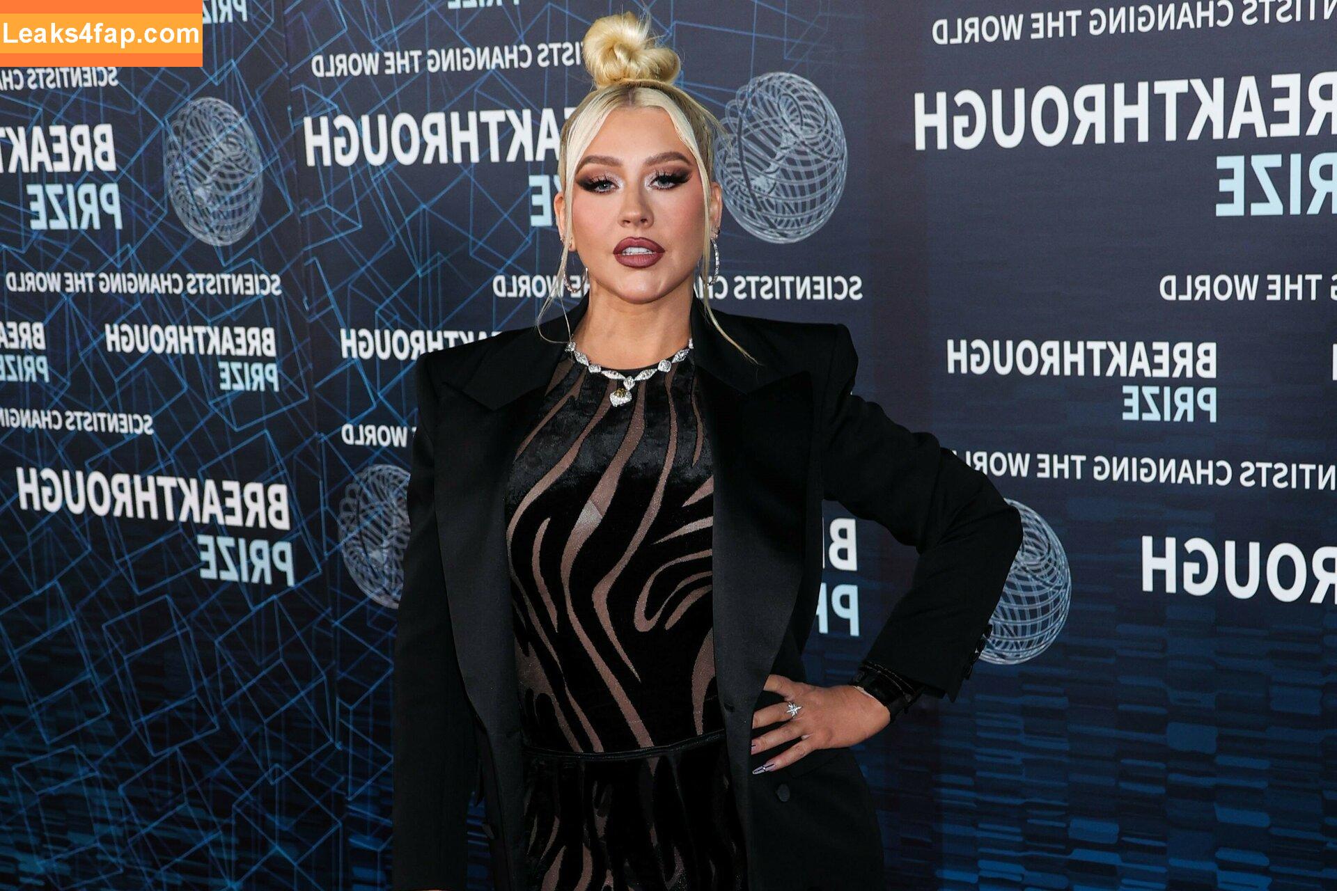 Christina Aguilera / XTINA / christinaaguilera слитое фото фото #0377